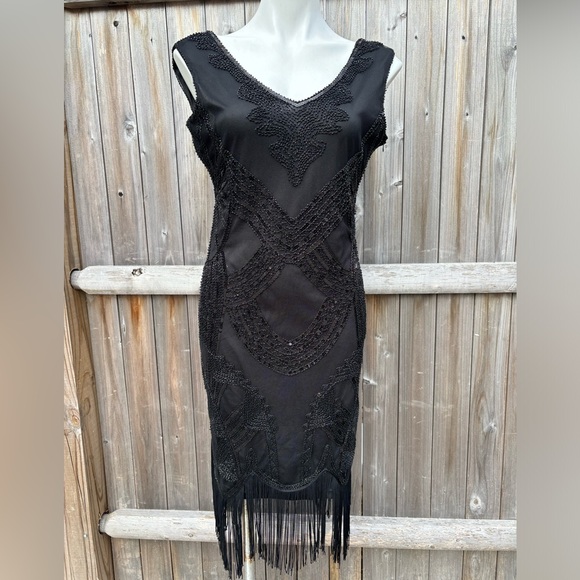 Source Unknown Dresses & Skirts - Black Beaded/Sequin Fringe Bottom Dress